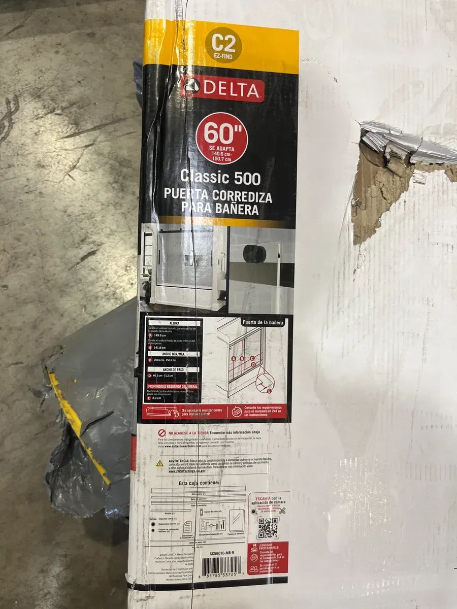 Classic 500 55-3/8 to 59-3/8 in. W x 59 in. H Frameless Sliding Bathtub Door in Matte Black with 1/4 in. Clear Glass - image 4