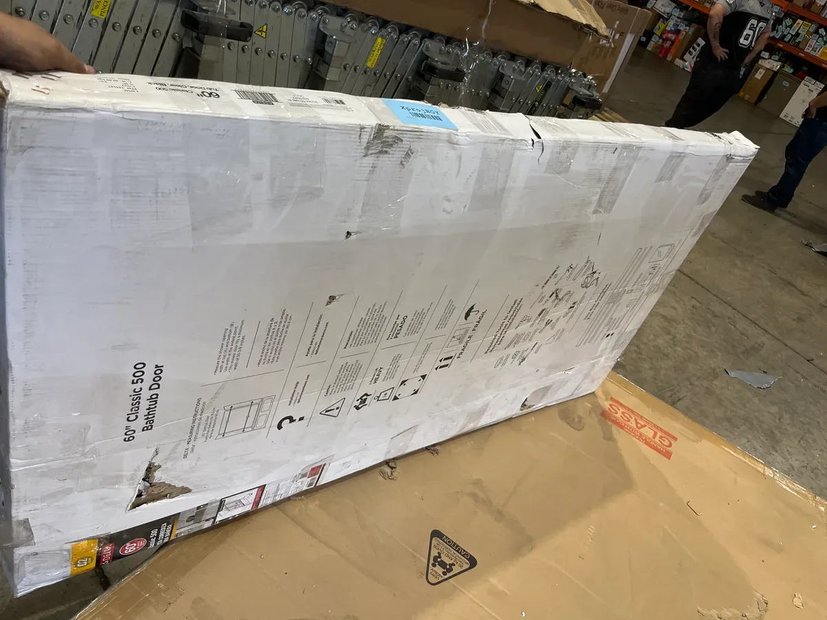 Classic 500 55-3/8 to 59-3/8 in. W x 59 in. H Frameless Sliding Bathtub Door in Matte Black with 1/4 in. Clear Glass - image 5