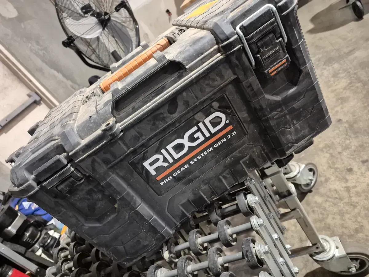 *** It is dirty.*** pro Gear System Gen 2.0 Stackable Durable 22 in. Modular Tool Box Storage With Heavy Duty Latches and Handles - image 3