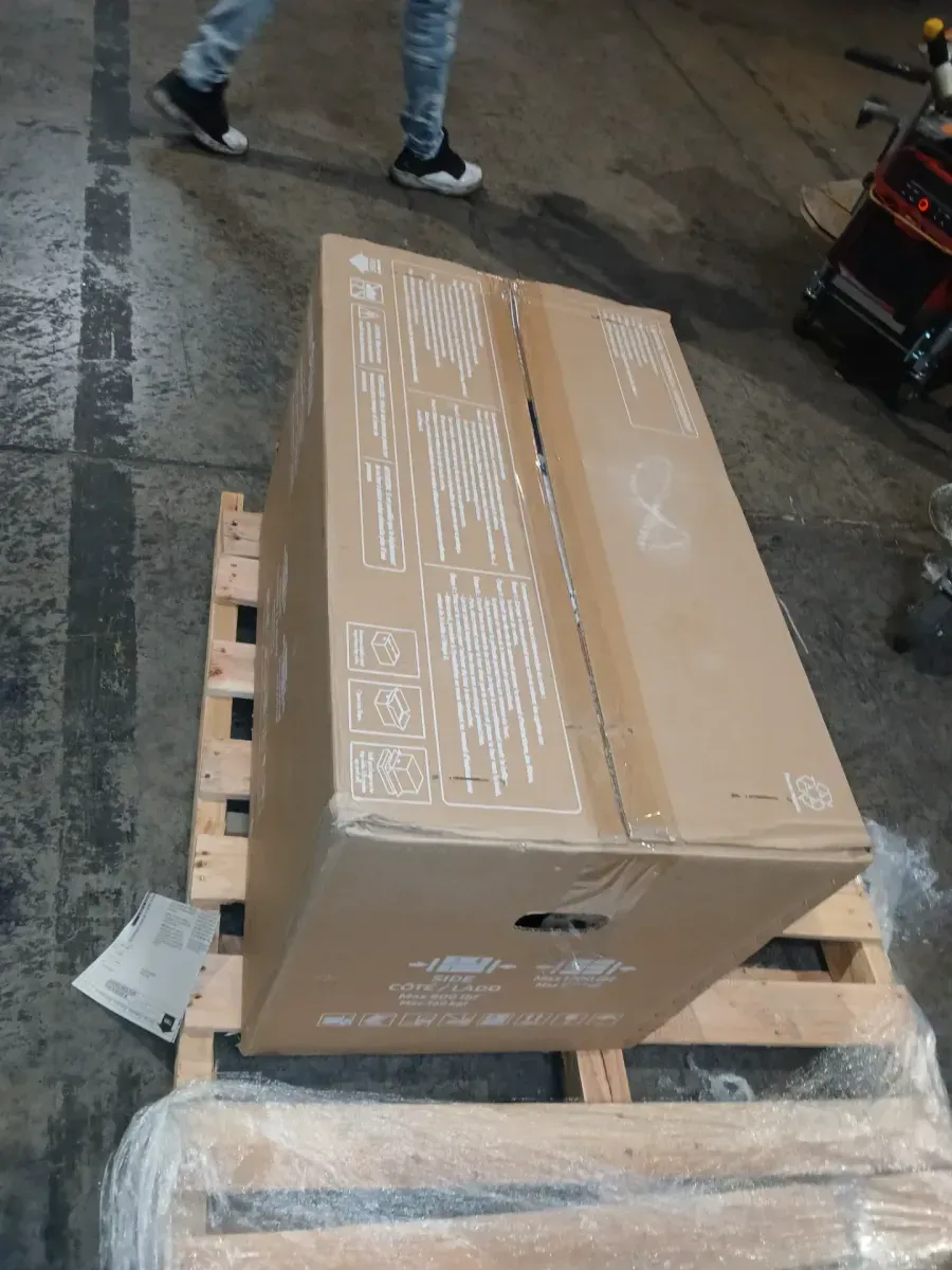 Samsung 30 in. 1.7 cu. ft. 1000 W Fingerprint Resistant Stainless Steel Over-the-Range Microwave - image 5