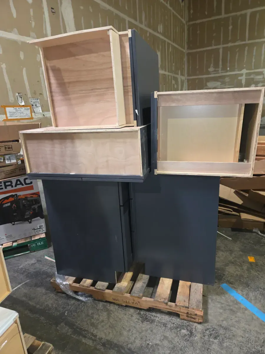 Set of 5 Cabinets (4 lower ,1upper ) - image 11