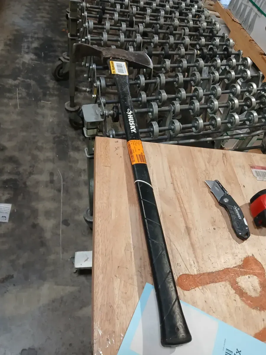 3.5 lbs. Pulaski Axe with 35 in. Fiberglass Handle - image 2