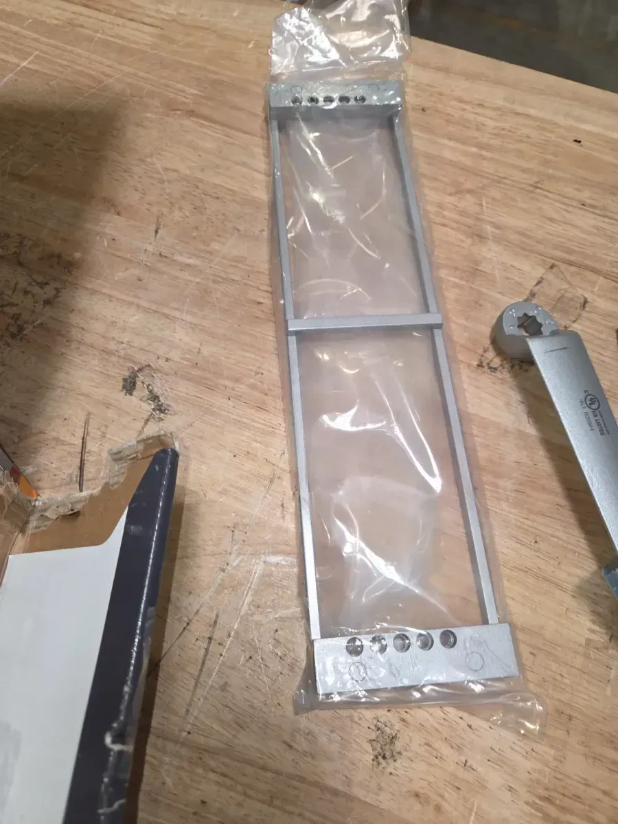 Heavy-Duty All-in-One Aluminum Commercial Door Closer with Flex Plate - image 5