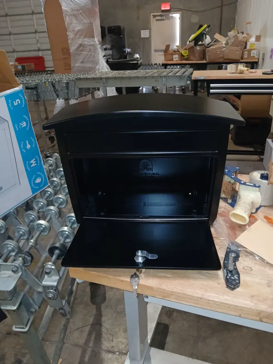 Saratoga Black , Medium, Steel, Locking Wall Mount Mailbox - image 2