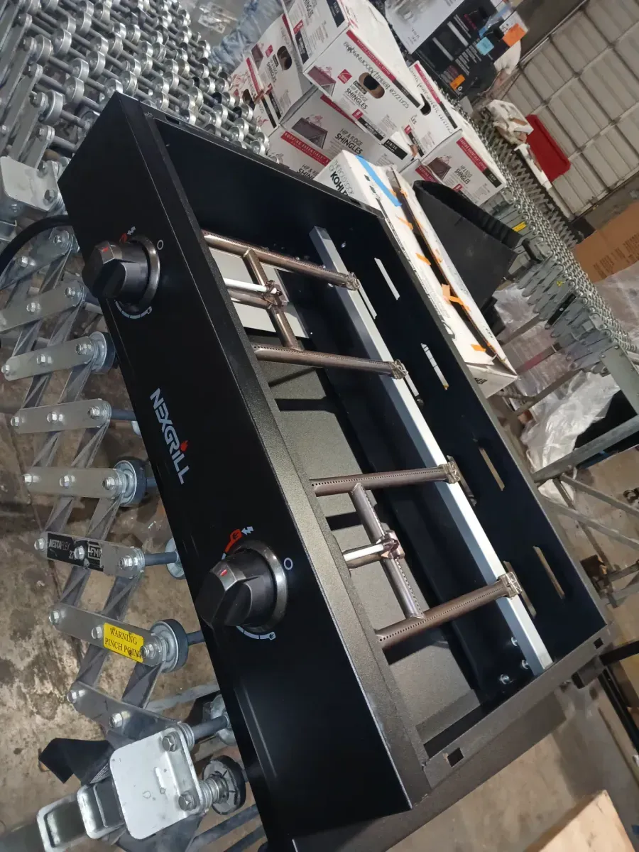 Daytona 2-Burner 28 in. Griddle with Lid, Cover, Starter Pack, Press, Gloves - image 3