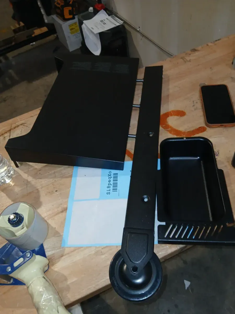 Daytona 2-Burner 28 in. Griddle with Lid, Cover, Starter Pack, Press, Gloves - image 7