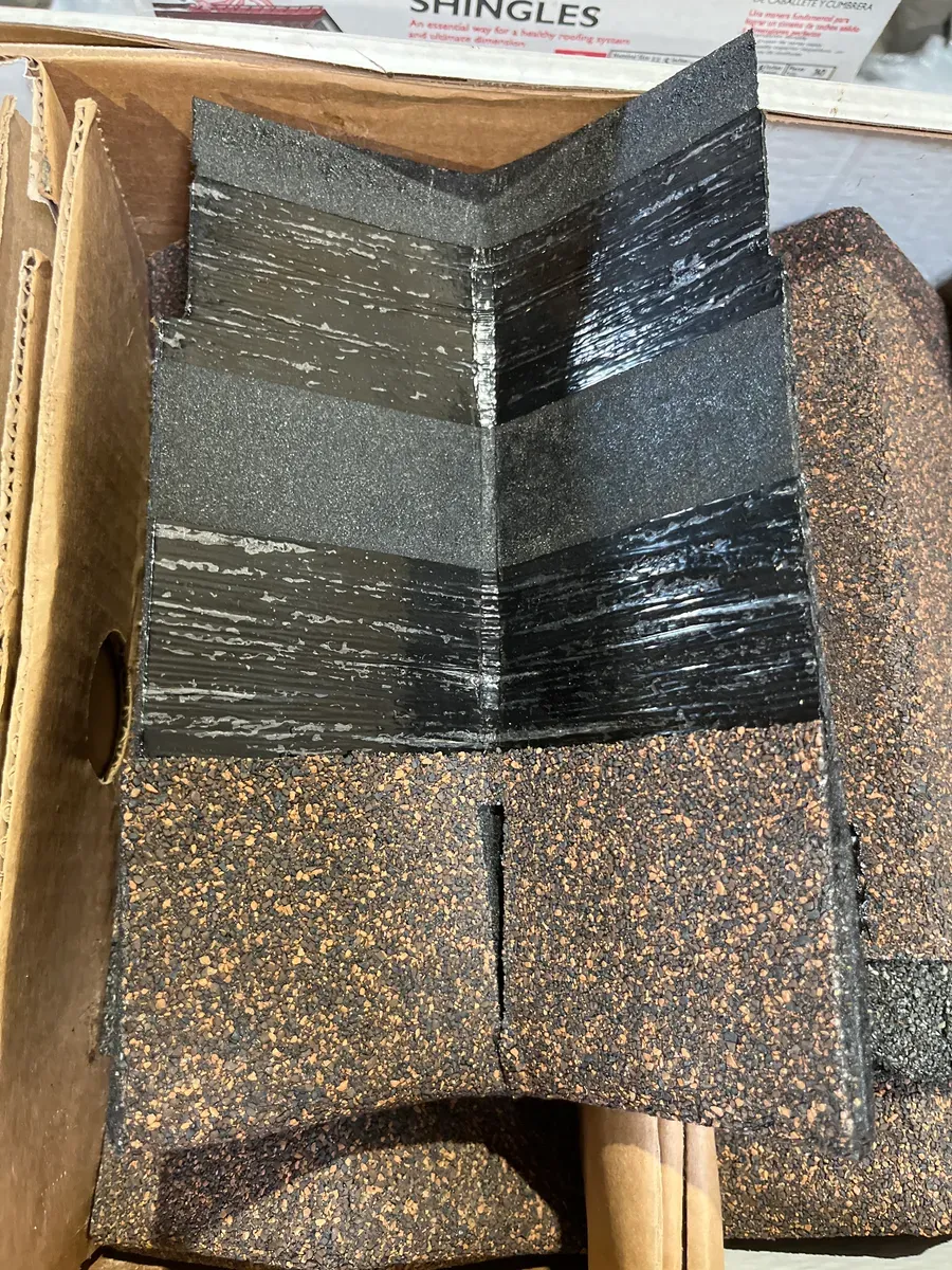 ***Pallet of 10***"DecoRidge Non-AR 8""Asphalt Hip & Ridge Shingles - Limited Warranty Onyx Black / Carbon (1 BD/20 LF)" - image 2