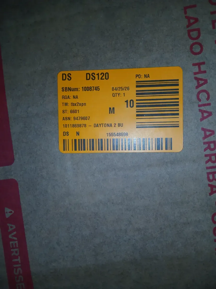 Daytona 2-Burner 28 in. Griddle with Lid, Cover, Starter Pack, Press, Gloves - image 9