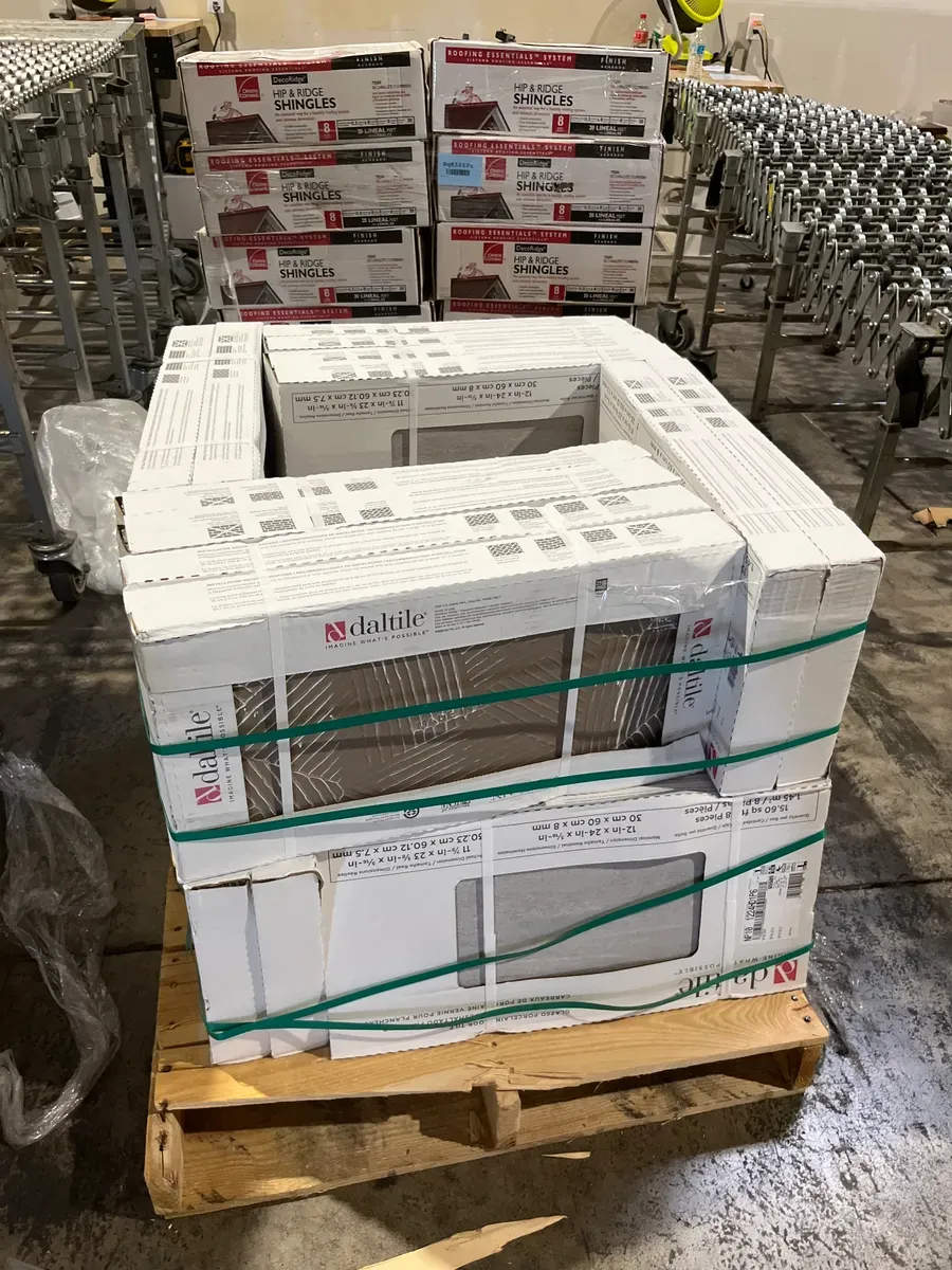 ***Pallet of 24 Cases***(374.4sq. ft. / Cases)Daltile Nova Falls Gray 12 in. x 24 in. Porcelain Stone Look Floor and Wall Tile (15.6) - image 1