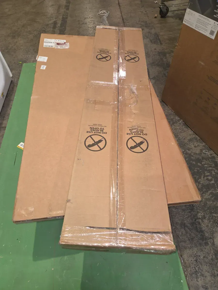 30 in. x 80 in. x 1-3/8 in. Frosted Glass 2-Lite Shaker Primed Solid Core Wood White Bi-Fold Door with Hardware Included - image 4