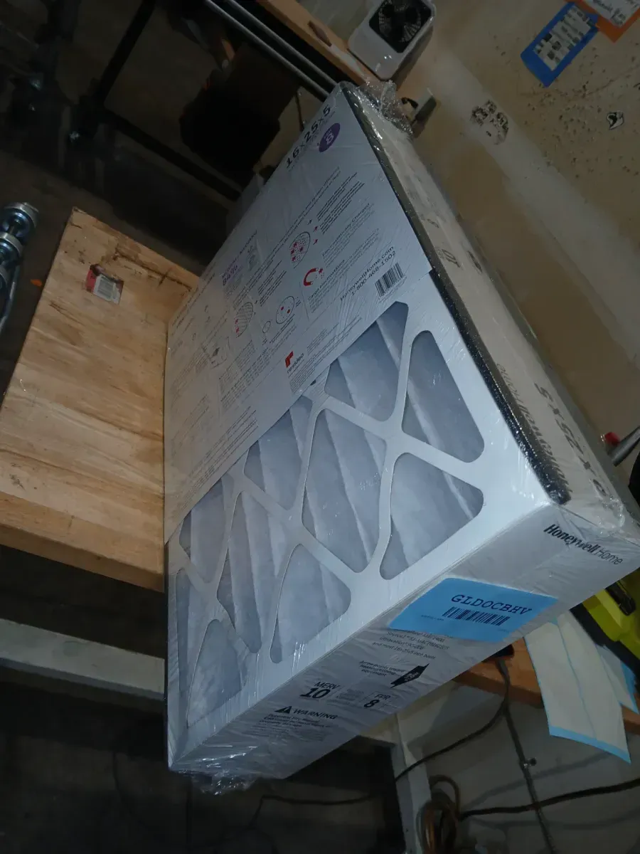 16 x 25 x 5 Pleated Furnace Air Filter FPR 8, MERV 10 - image 3