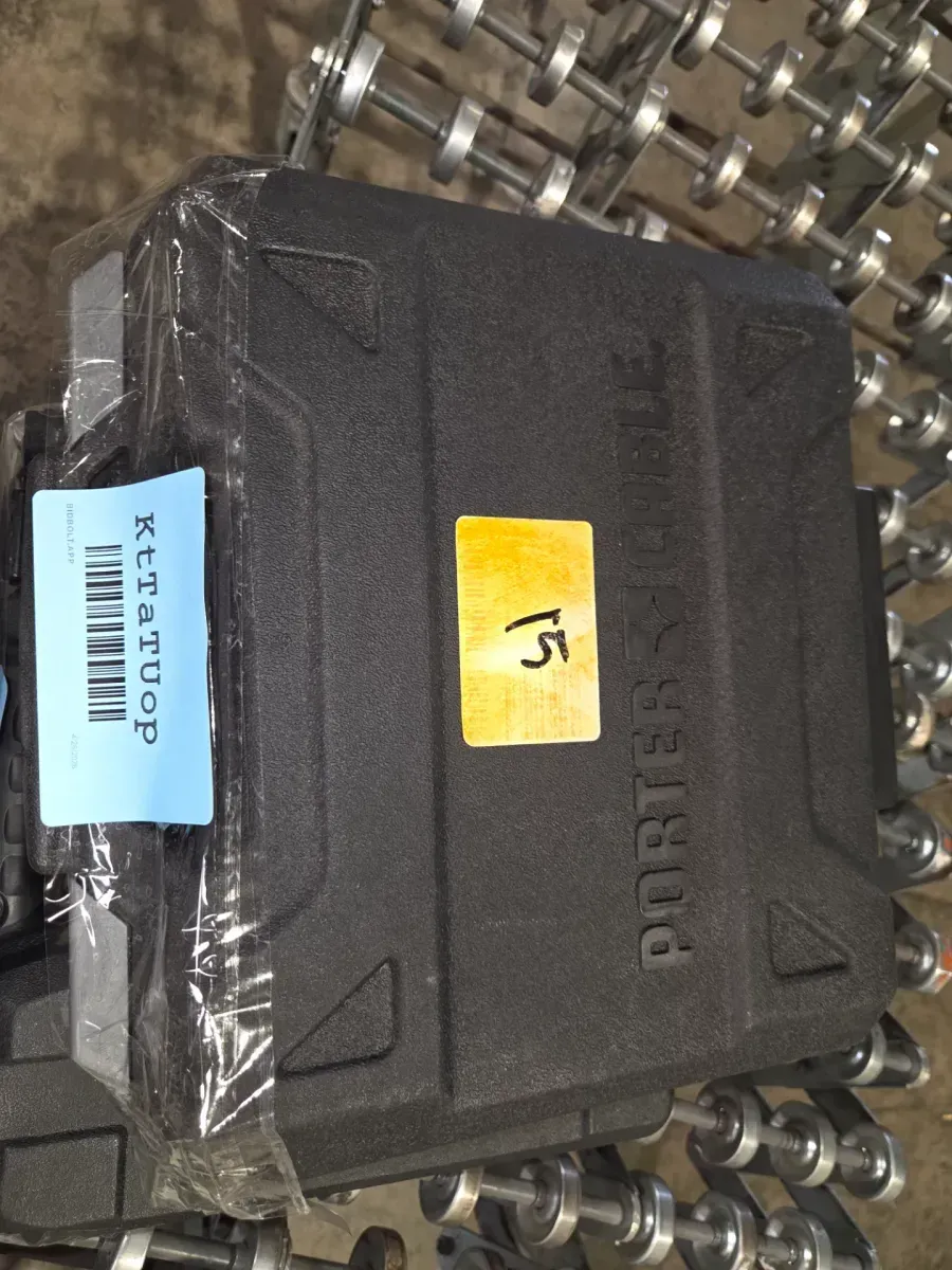 18-Gauge Pneumatic Brad Nailer - image 3