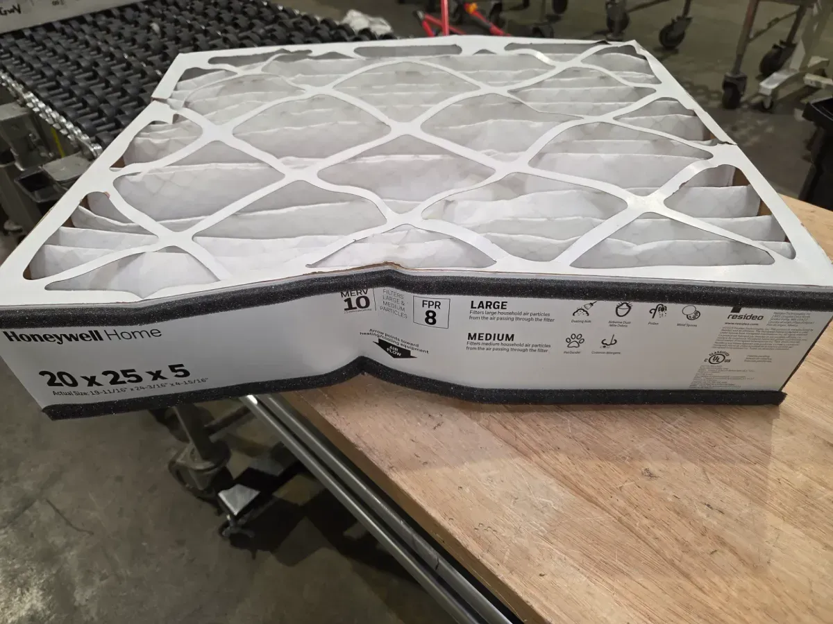 20 x 25 x 5 Pleated Furnace Air Filter FPR 10, MERV 12 - image 3