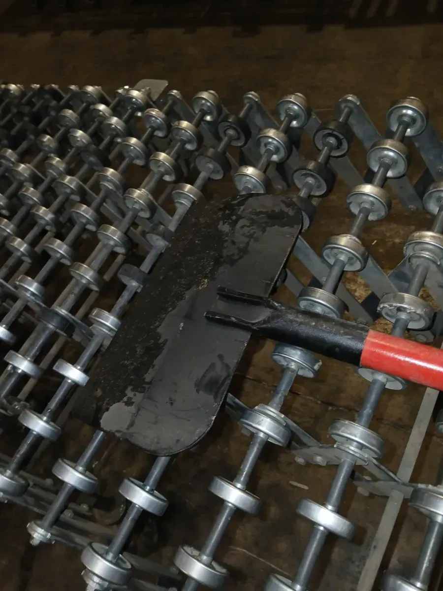 Big Bully 12 in. Flooring Scraper - image 3