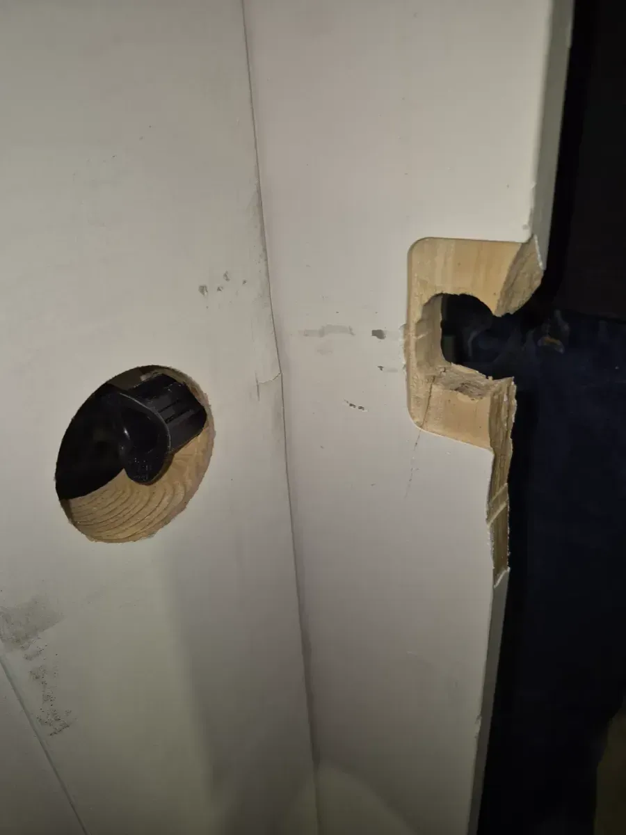 30 in. x 80 in. 1 panel Primed Shaker  Prehung Interior Door  - image 5