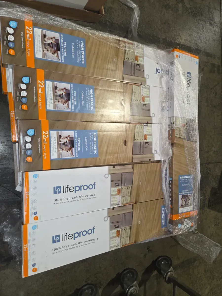 *** pallet of 15 case (314.25 sq. ft. /case)***Cashiers Oak 22 MIL x 8.98 in. W x 48.03 in. L Waterproof Click Lock Vinyl Tile Flooring (20.95 sq. ft. /case) - image 2