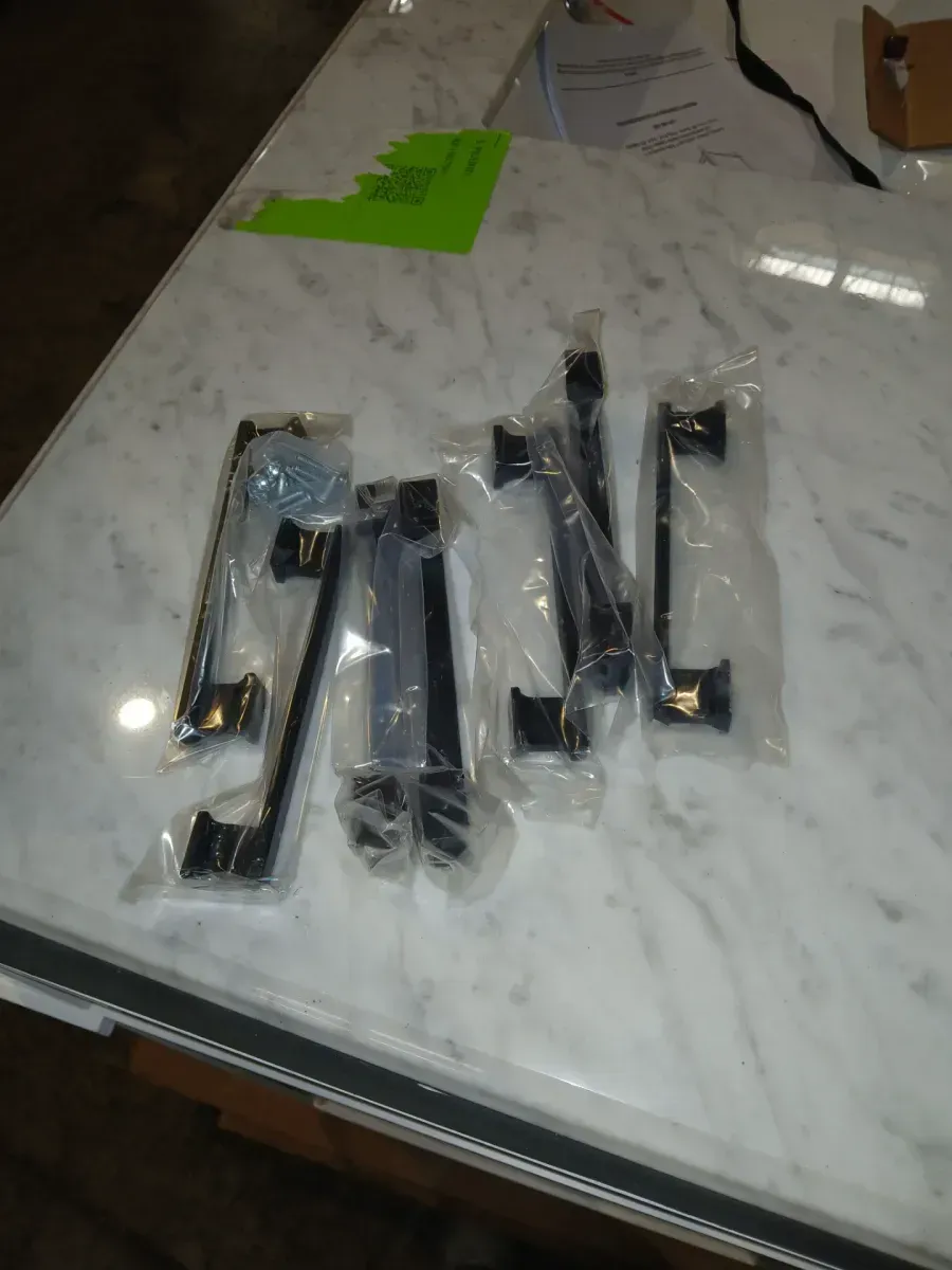 Caville 42 in. Single Sink Freestanding White Bath Vanity with Carrara Marble Top (Assembled) - image 2