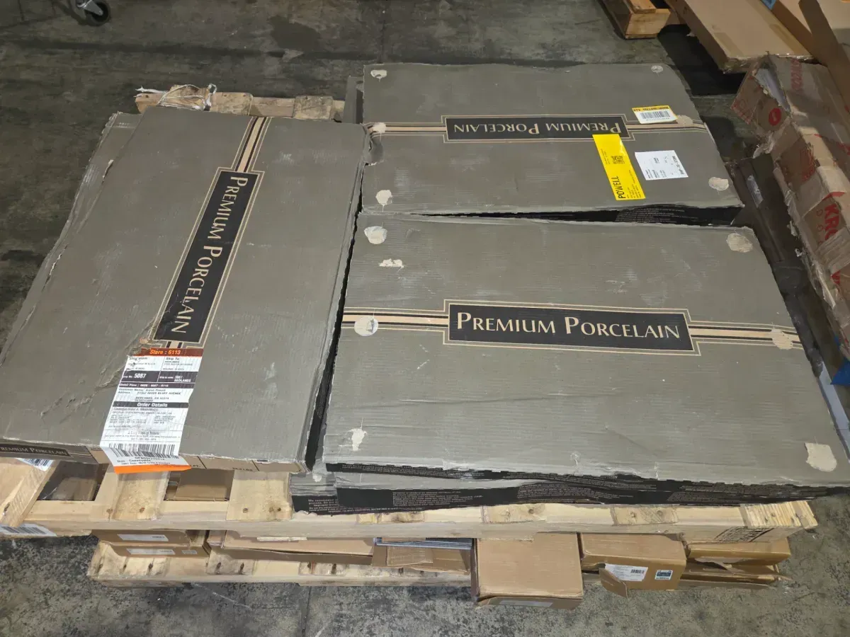 *** palett of 9 case  (110.52sq. ft. /Case)***Neptune Amber Matte Porcelain Stone Look Tile, 17 in. x 26 in. Floor and Wall (12.28 sq. ft. /Case) - image 3