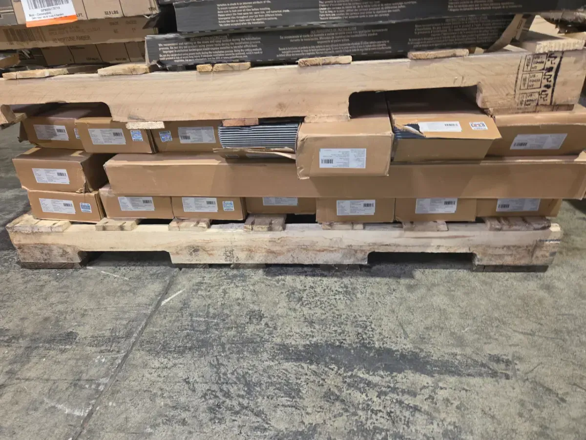 *** pallet of 21 case(502.95 sq. ft./Case*** Marsh Hen 6 MIL x 6 in. W x 36 in. Light Gray Wood Look Vinyl Plank Flooring Waterproof Click Lock 23.95 sq. ft./Case - image 2