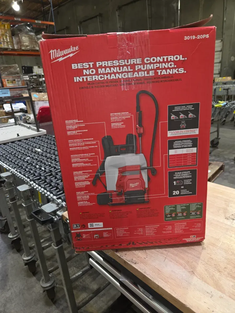 M18 18V 4 Gal. Cordless Battery Powered Backpack Pesticide Sprayer w/Switch Tank Interchangeable Capability (Tool-Only) - image 6