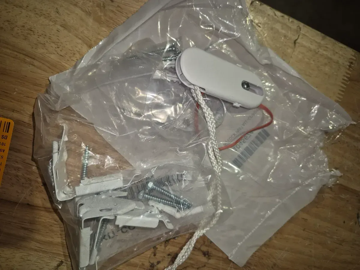 Levolor Cellular Shades - image 1