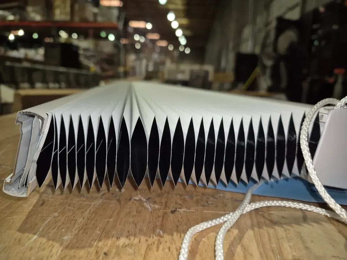 Levolor Cellular Shades - image 2