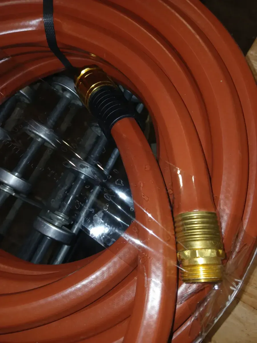 ContractorFarm 5/8 in. x 50 ft. Heavy Duty Contractor Water Hose - image 3