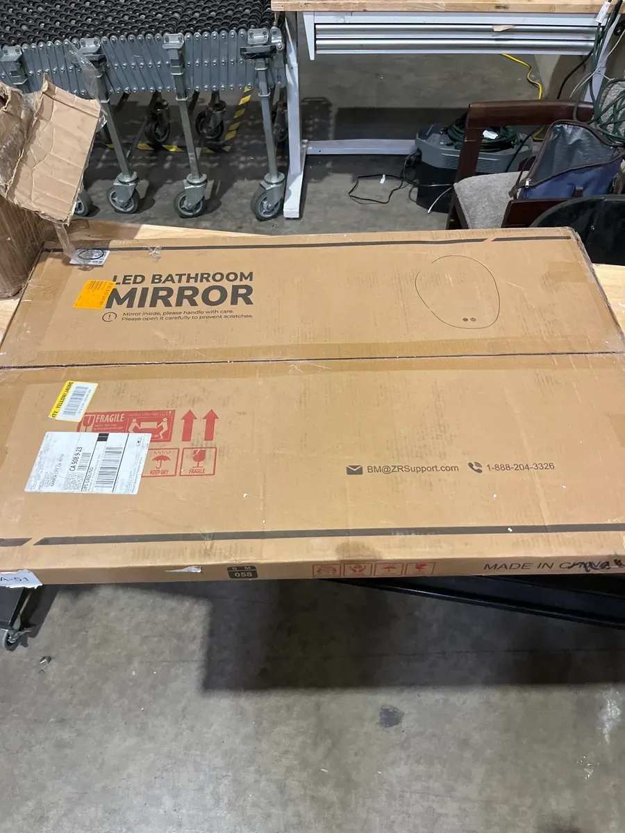 24 in. W x 36 in. H Irregular Novelty/Specialty Frameless LED Light Anti-Fog Wall Bathroom Vanity Mirror with Backlit - image 2