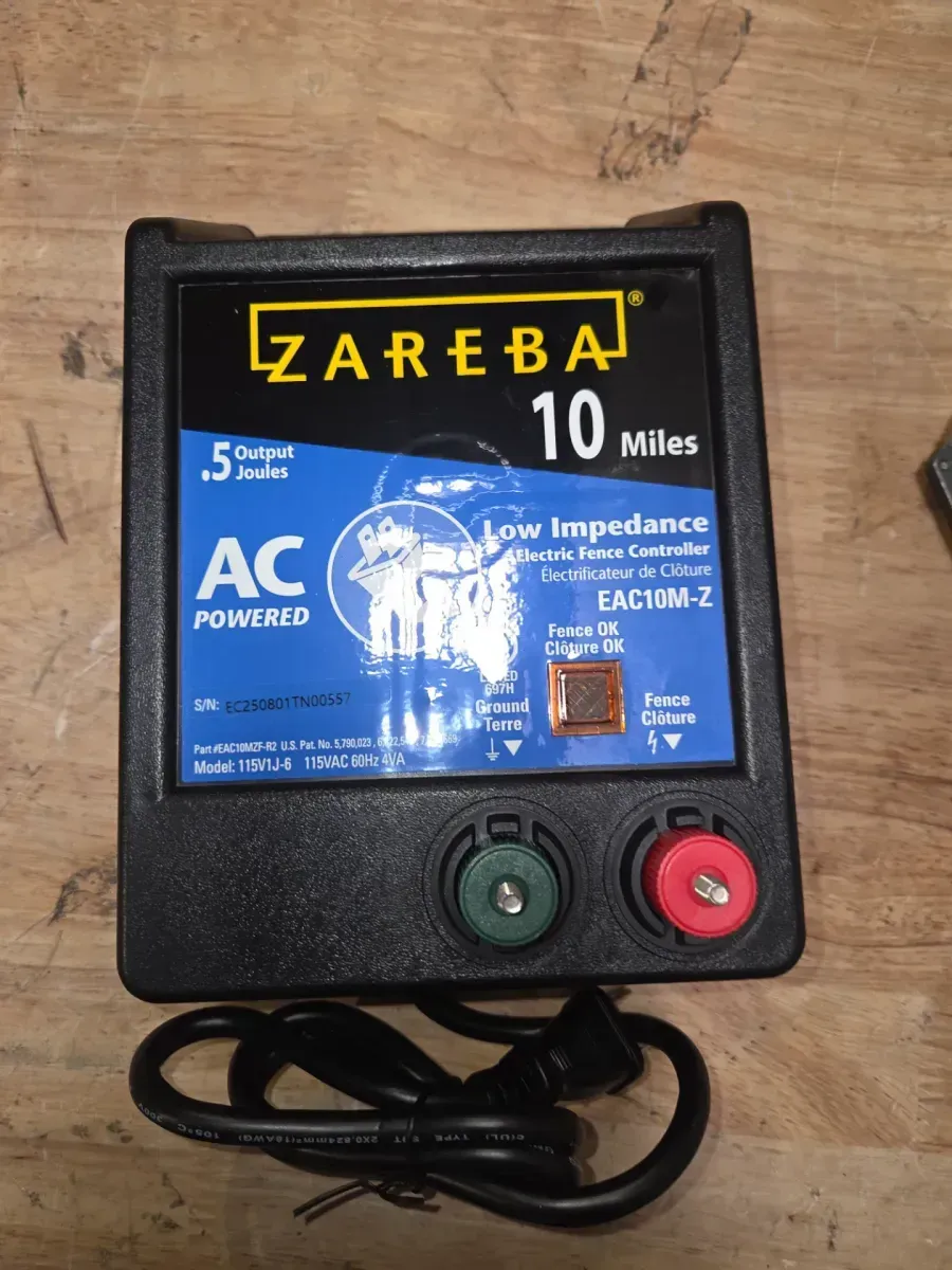 Zareba® 10 Mile AC Powered Low Impedance Charger - image 1