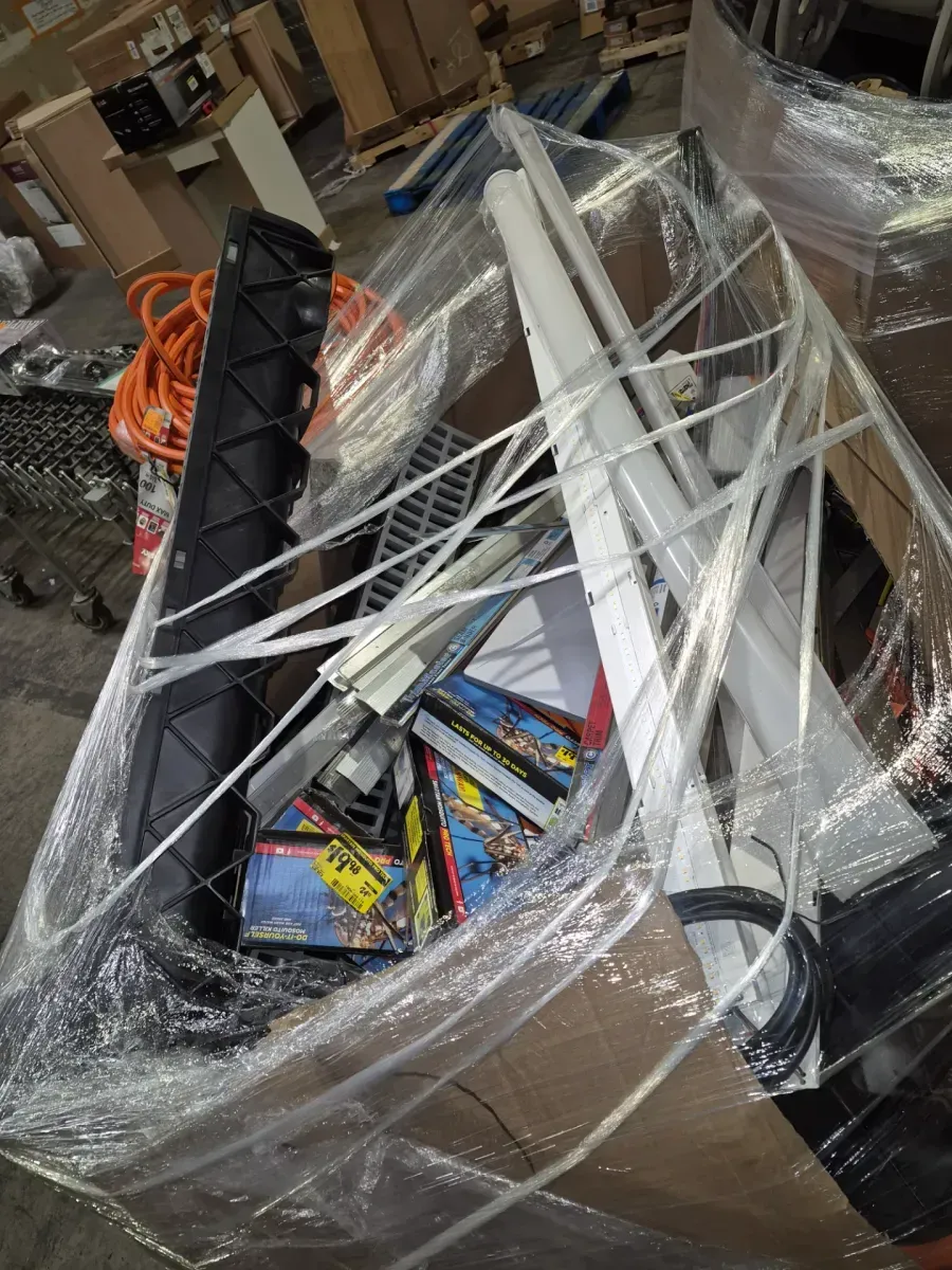 Gaylord of mixed Home Depot merchandise - image 1