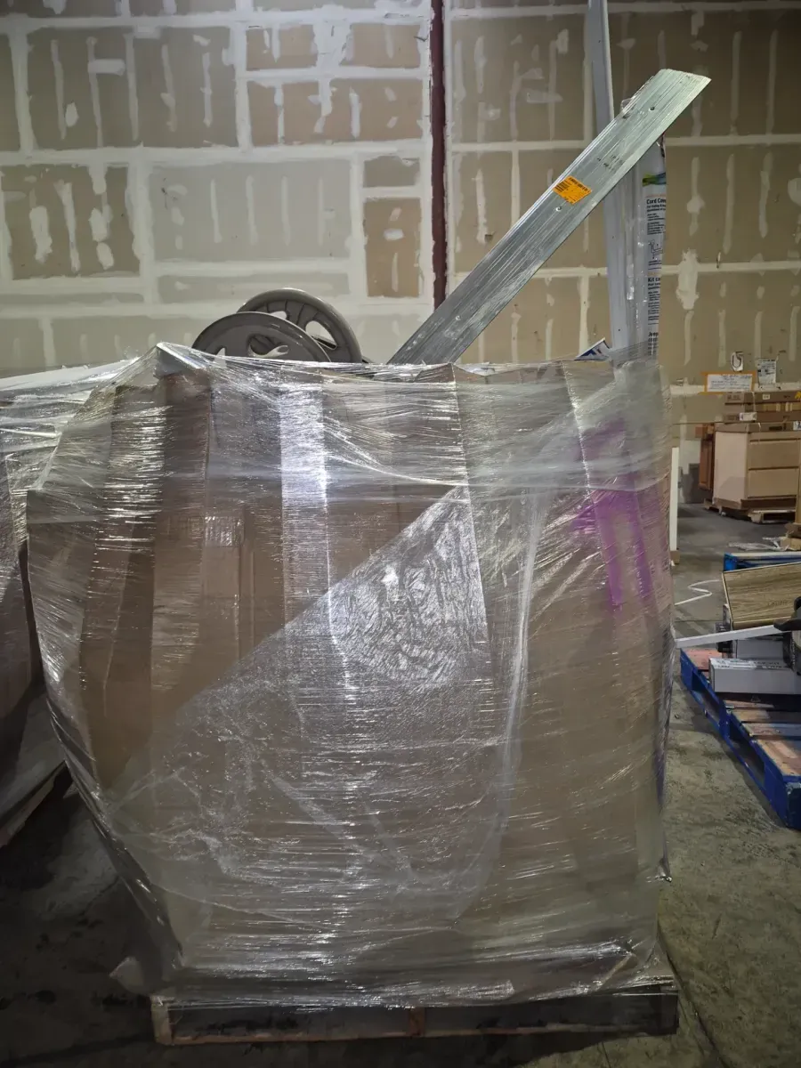 Gaylord of mixed Home Depot merchandise - image 2