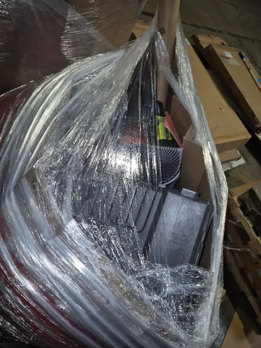 Gaylord of mixed Home Depot merchandise - image 1