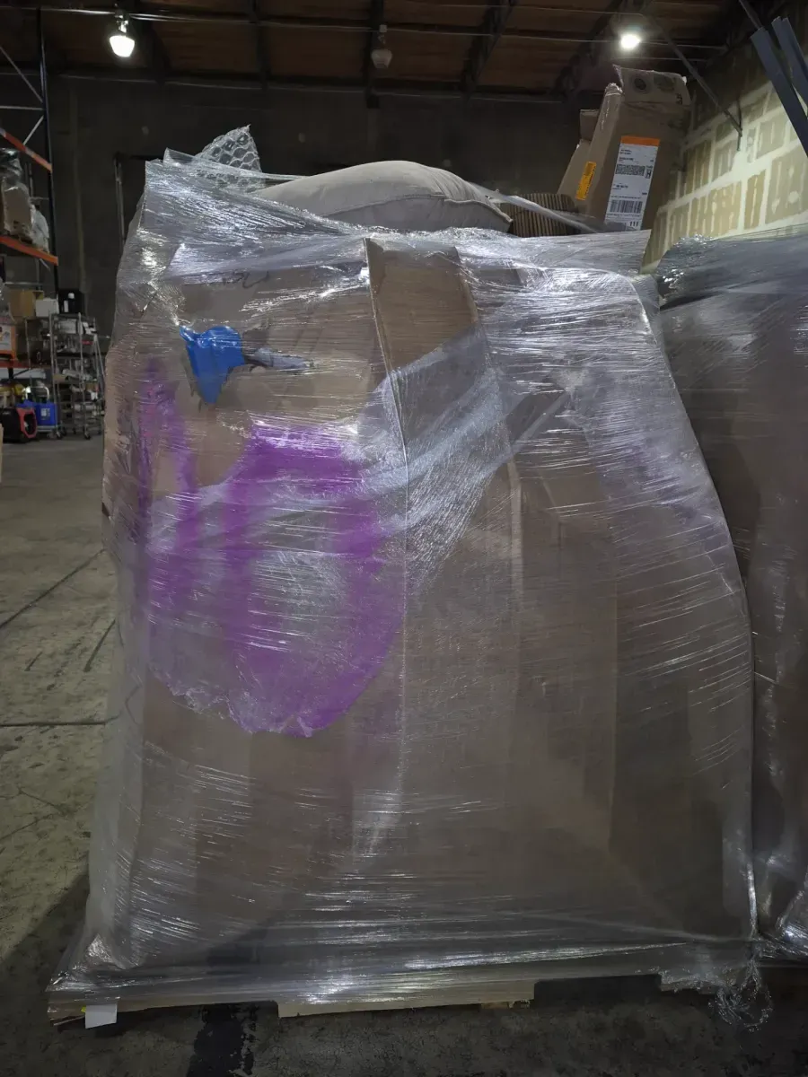 Gaylord of mixed Home Depot merchandise - image 2