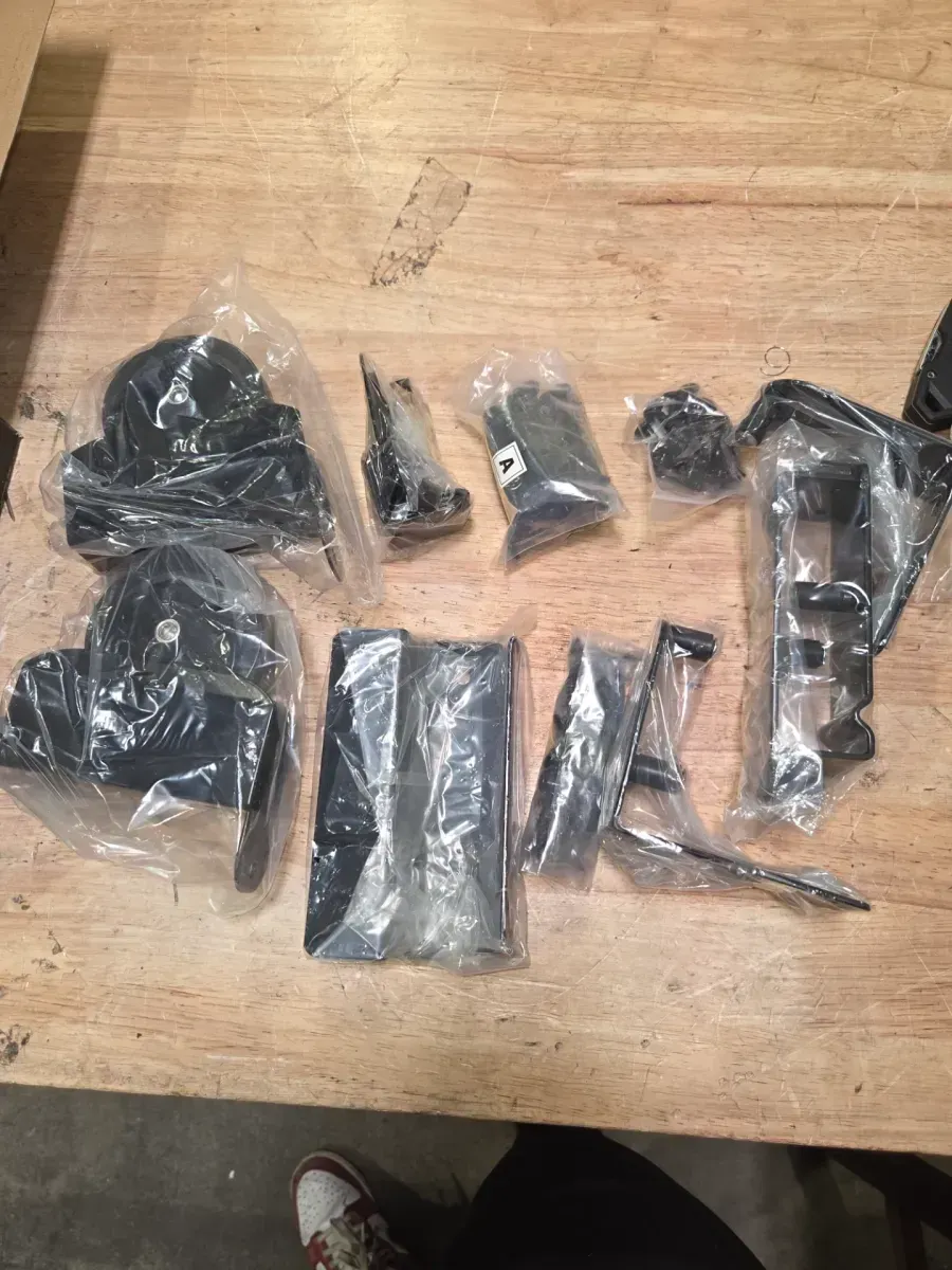 Sliding Gate Hardware Kit - image 2