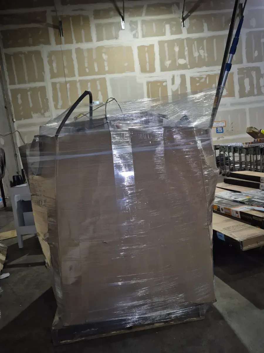 Gaylord of mixed Home Depot merchandise - image 2