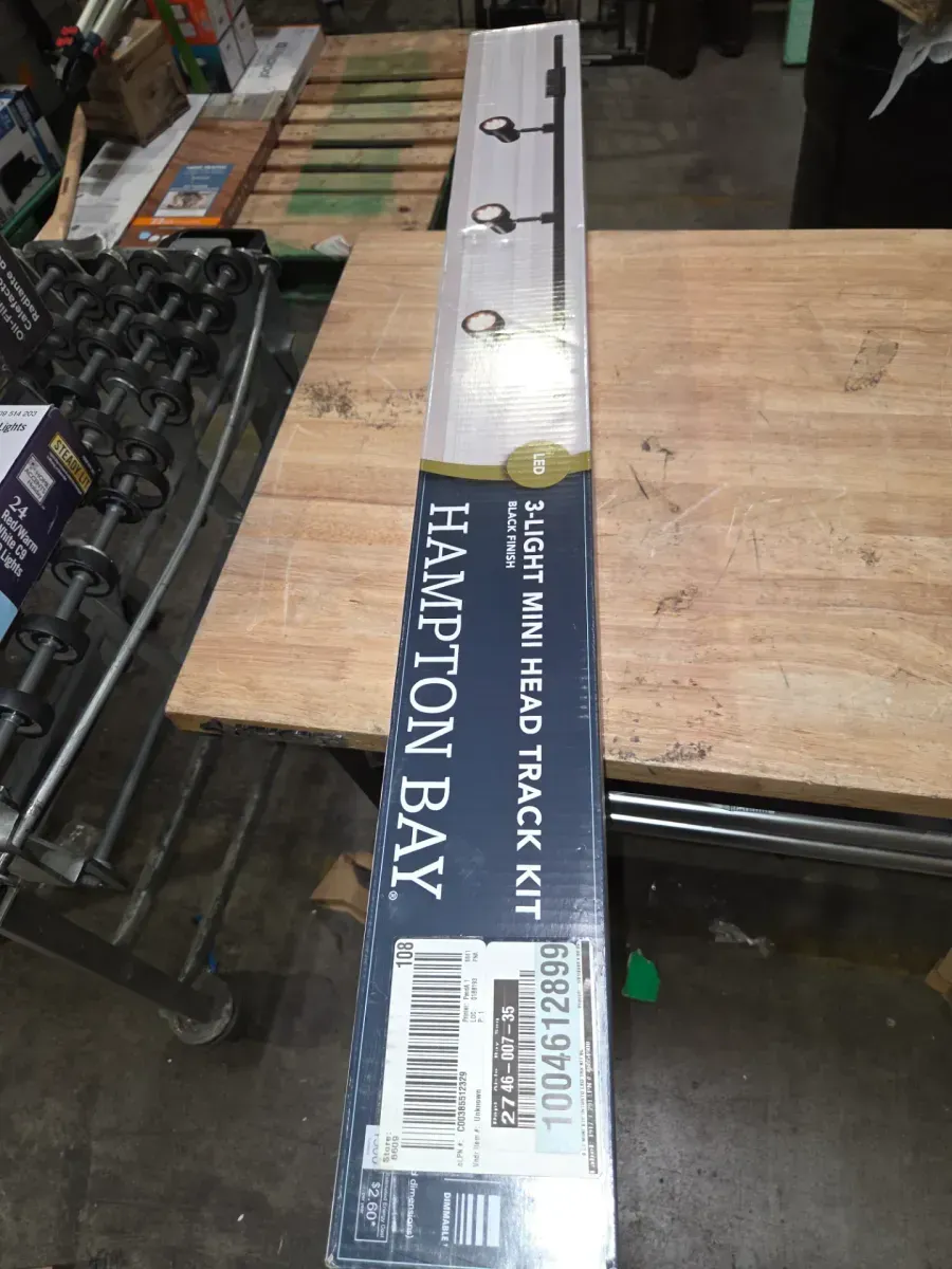 44 in. Black Integrated LED Linear Track Lighting Kit Mini Step 3-Light - image 5