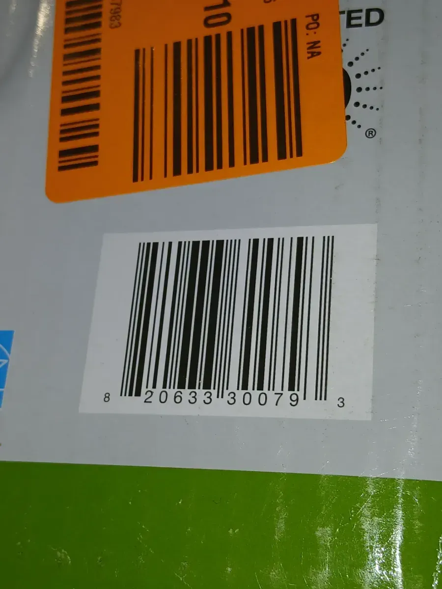 80 CFM 1.1 Sones Ceiling/Wall Bathroom Exhaust Fan with Adjustable CCT LED and Night Light - image 6