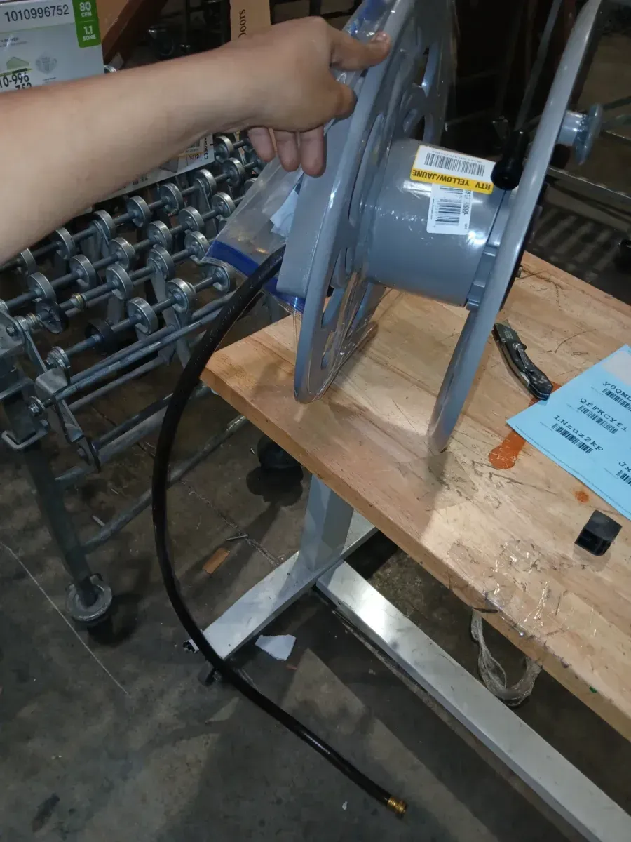 125 ft. Side Tracker Wall Mount Hose Reel - image 4