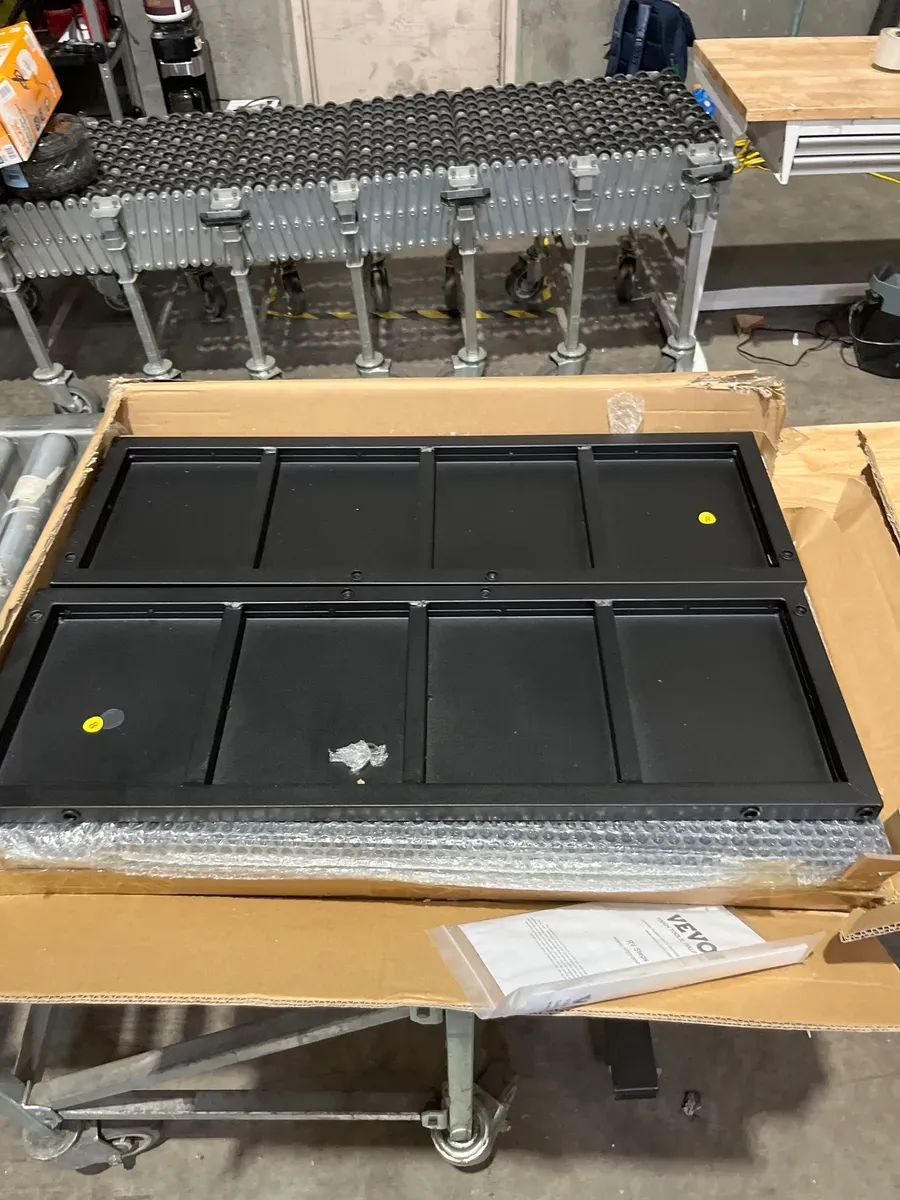 RV Steps, 4-Step 57.3 in. H RV Stairs, 440 lbs. Load Capacity, Thickened Carbon Steel, With Handrail, Non-Slip Steps - image 3