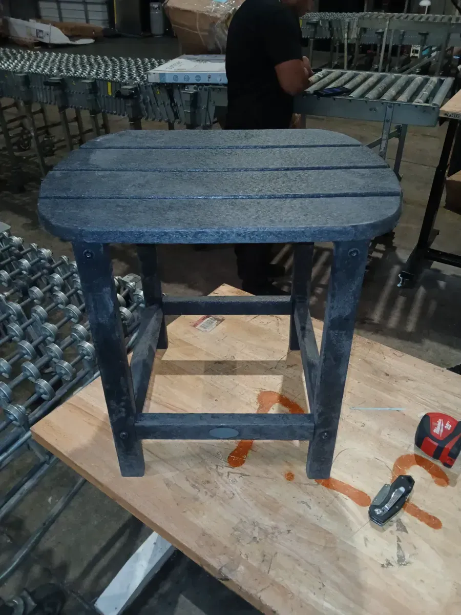 POLYWOOD Seabrook 18" Side Table in Black - image 2