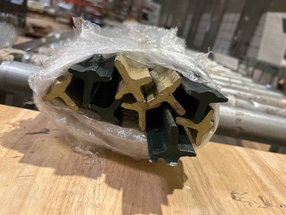 1-3/4 in. x 3-1/2 in. x 6 ft. Green Steel Fence T-Post with Anchor Plate - image 1