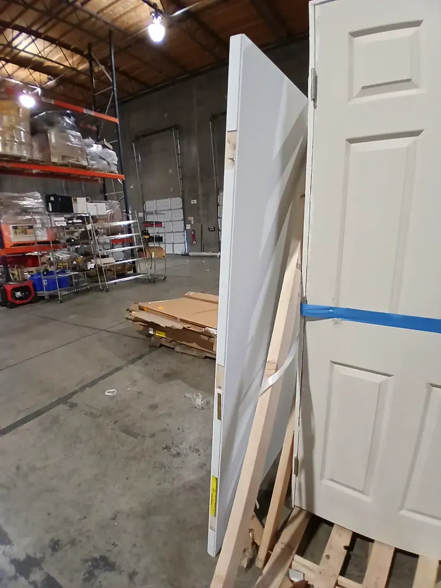 *** Not frame *** 36  in. x 78 in. No Panel Left Hand/Outswing White Primed Fiberglass Prehung Front Door - image 3