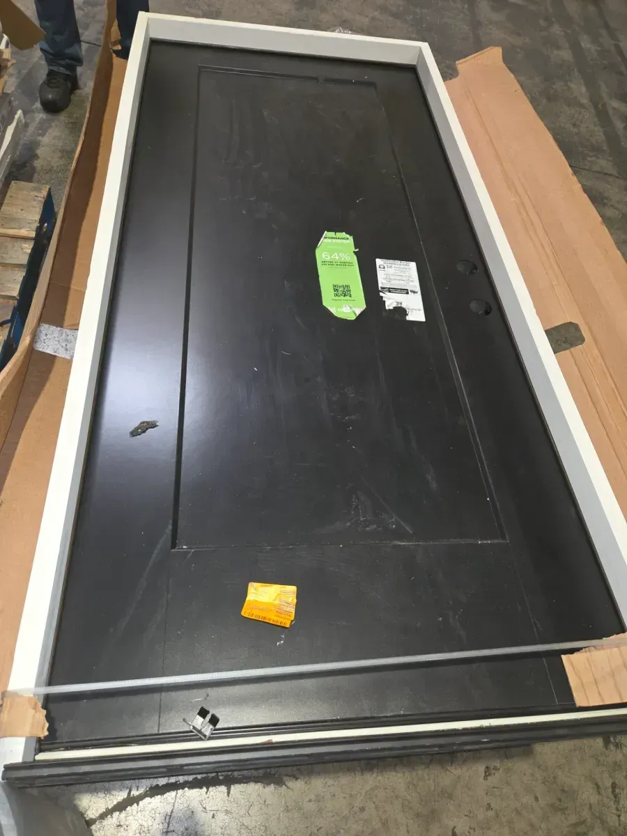 Performance Door System 36 in. x 80 in. Lincoln Park Right-Hand Inswing Black Smooth Fiberglass Prehung Front Door - image 3