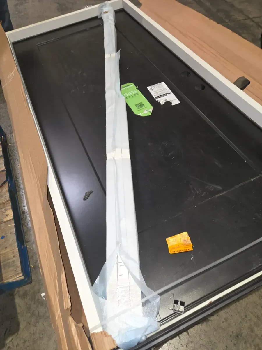 Performance Door System 36 in. x 80 in. Lincoln Park Right-Hand Inswing Black Smooth Fiberglass Prehung Front Door - image 4