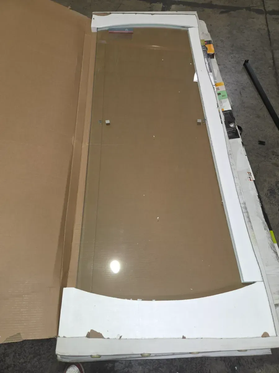 glass shower door - image 1