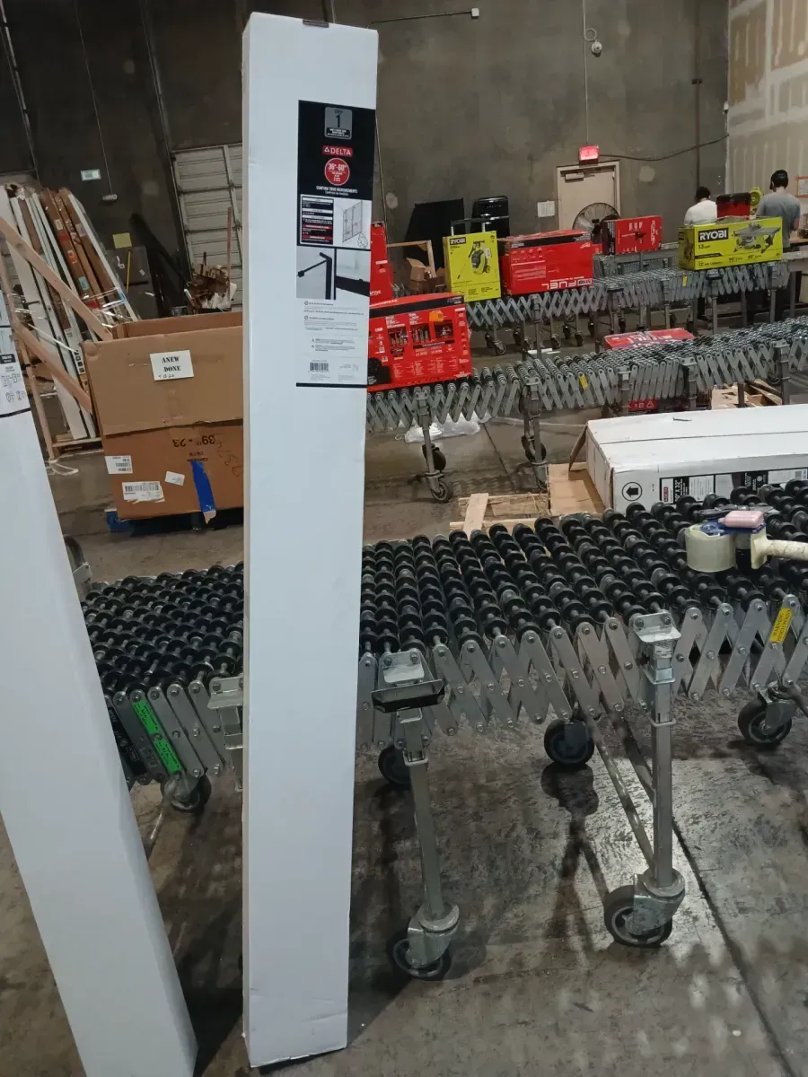 Delta Bridger Heavy Hinge 9.84 in. W x 3 in. D Frameless Pivot Shower/Tub Hardware Assembly Kit in Black (For 36-60 in. Doors) - image 2