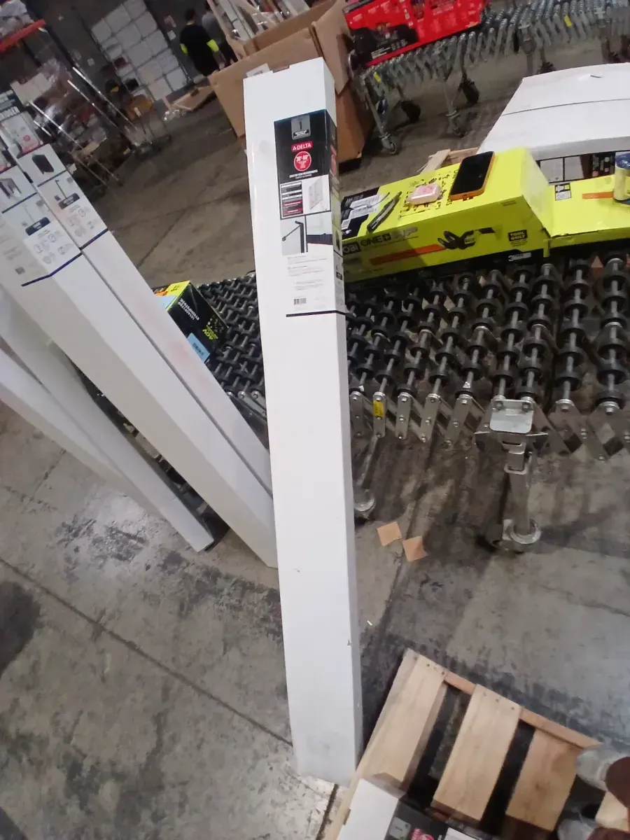 Delta Bridger Heavy Hinge 9.84 in. W x 3 in. D Frameless Pivot Shower/Tub Hardware Assembly Kit in - image 2