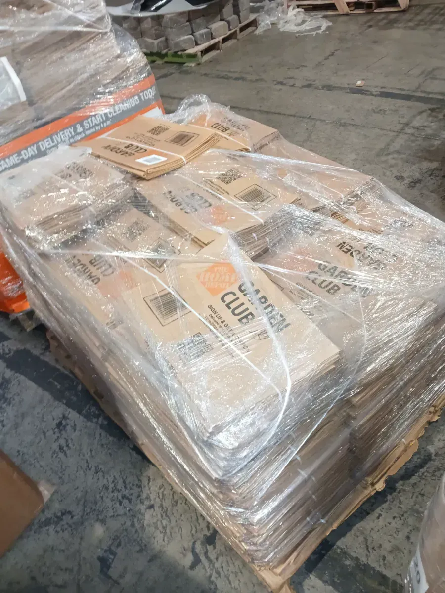 Pallet of bags garden club  - image 2