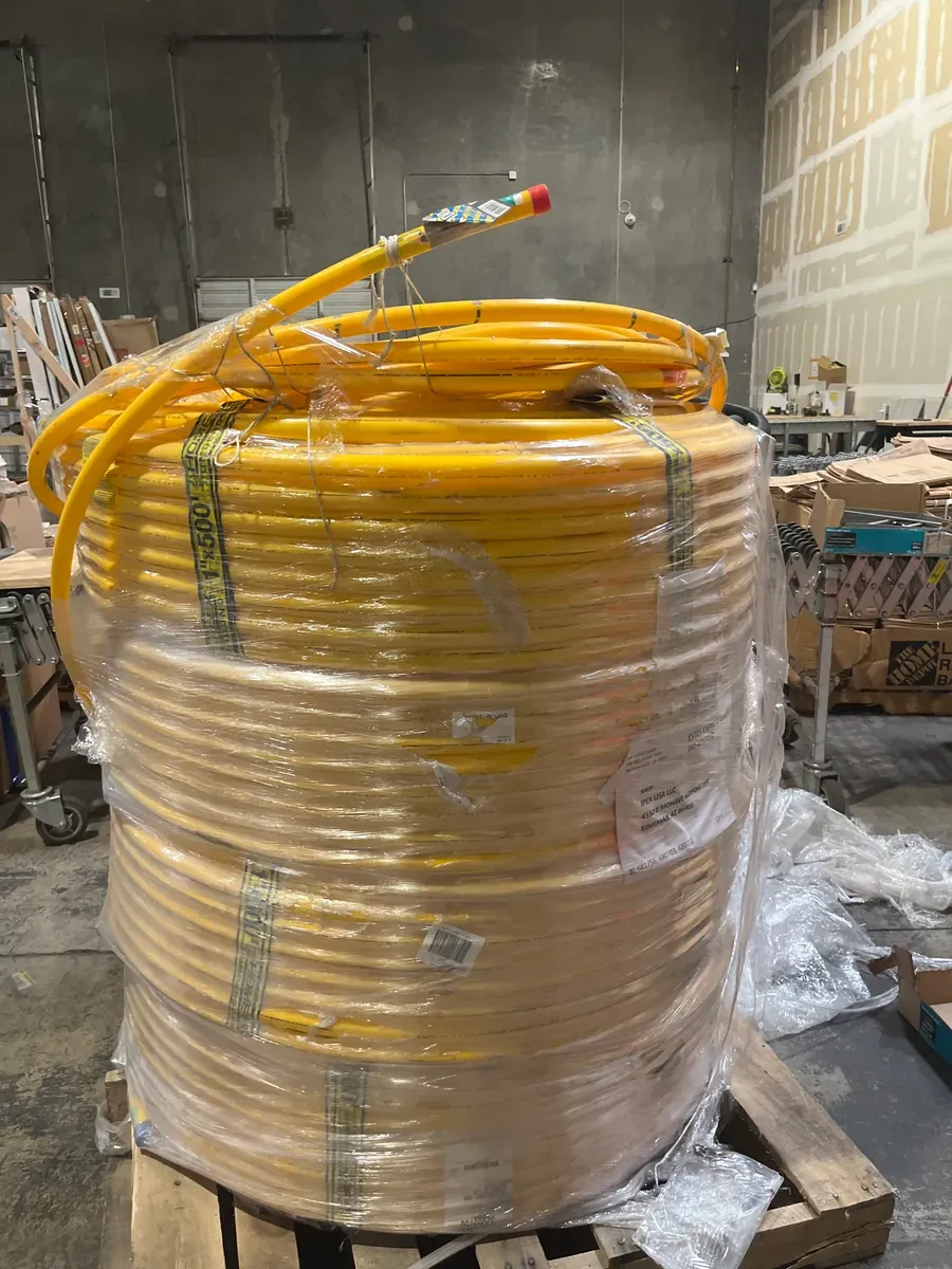 ***Pallet of 4 ***1 in. IPS x 500 ft. DR 11 Underground Yellow Polyethylene Gas Pipe - image 2