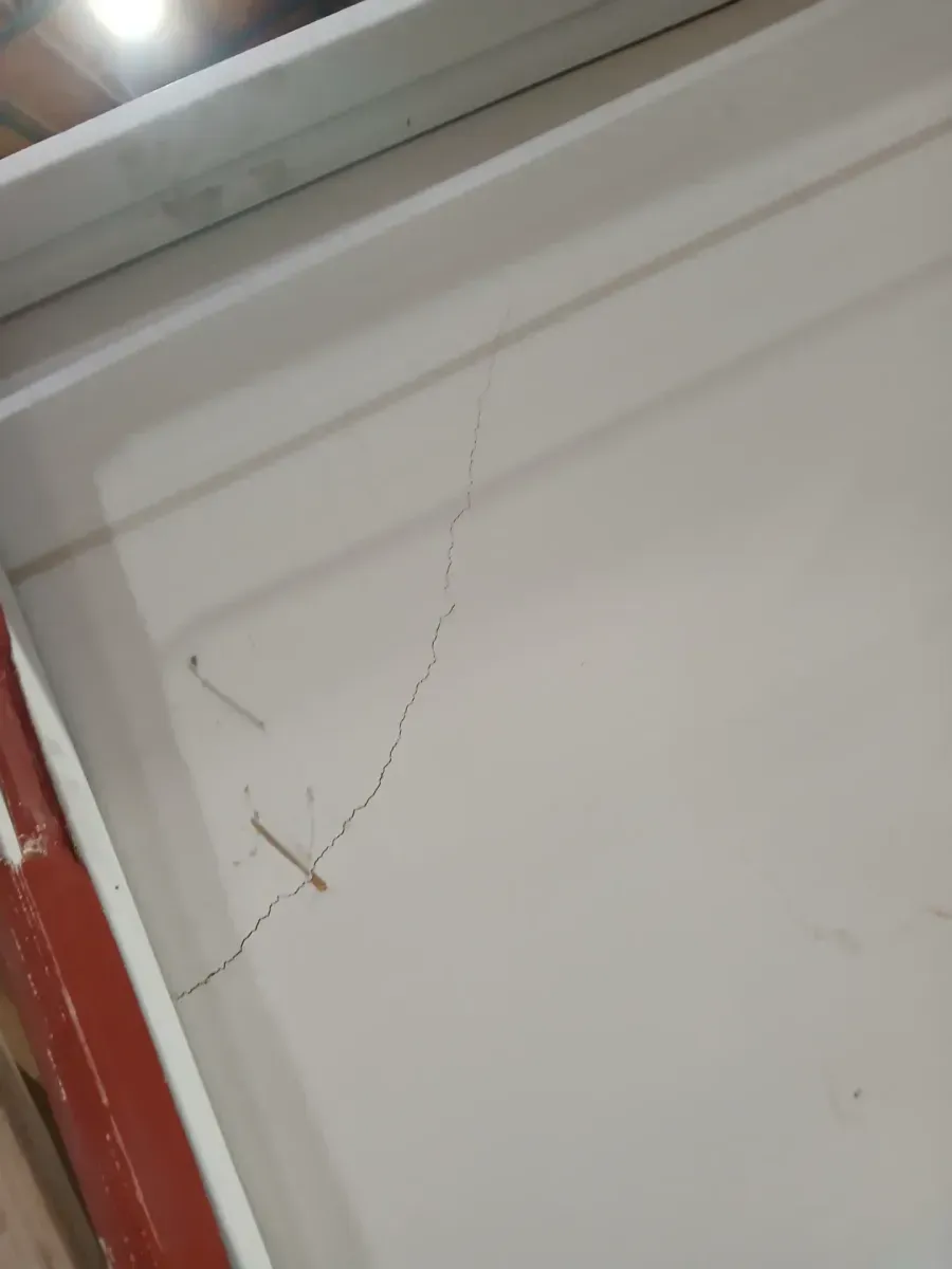 **has minor dents snd scratches **036 in. x 80 in. No Panel Left-Handed Primed Composite Hollow Core Single Prehung Interior Door 4-9/16 in. Flat Jamb - image 6